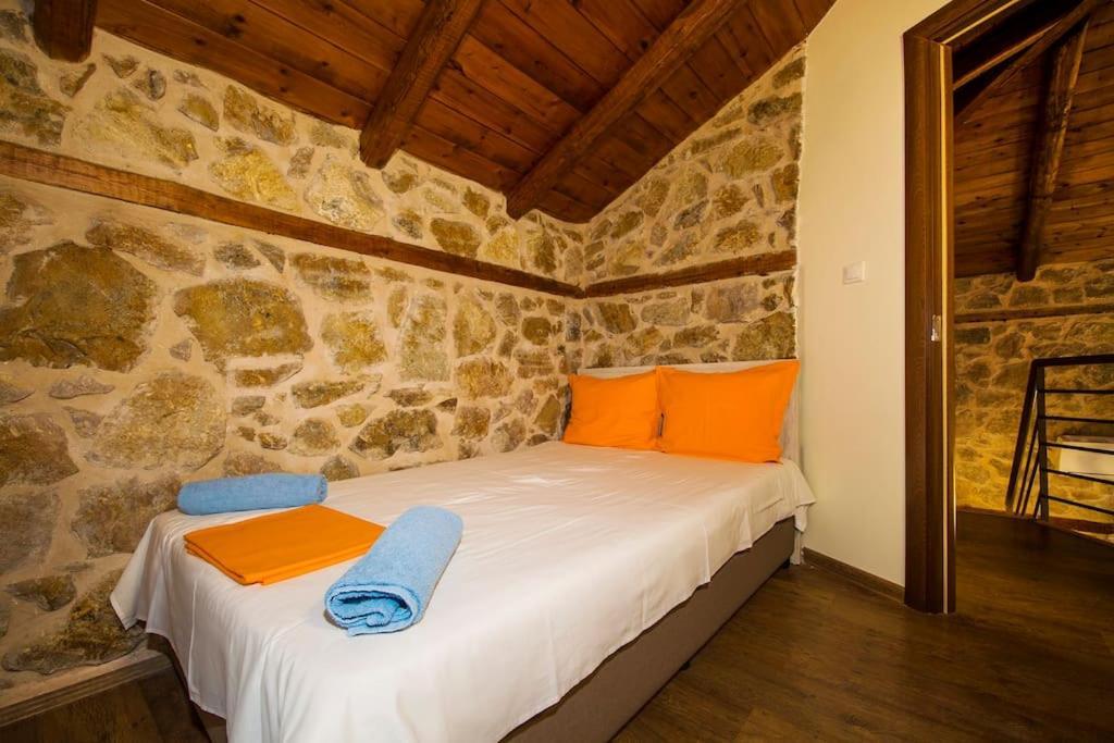 Petrini Spiti Villa Пиргадикия Екстериор снимка