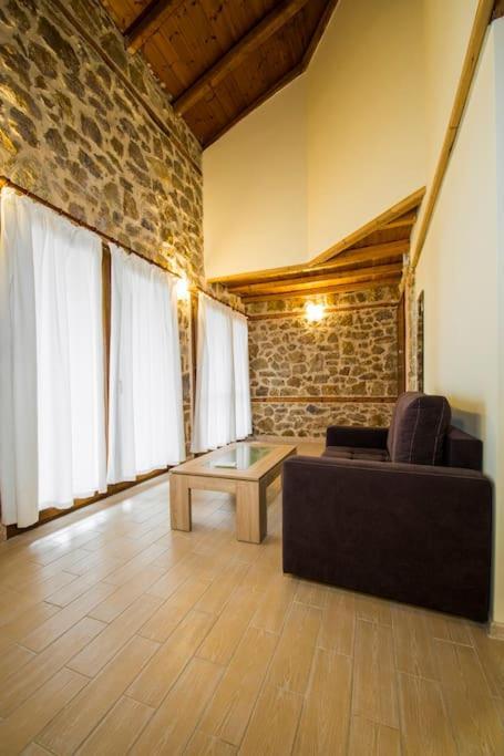 Petrini Spiti Villa Пиргадикия Екстериор снимка