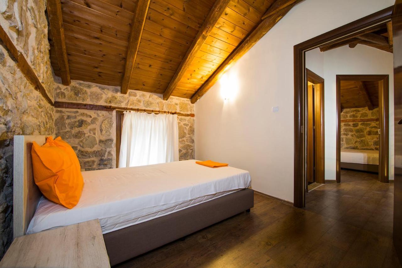 Petrini Spiti Villa Пиргадикия Екстериор снимка
