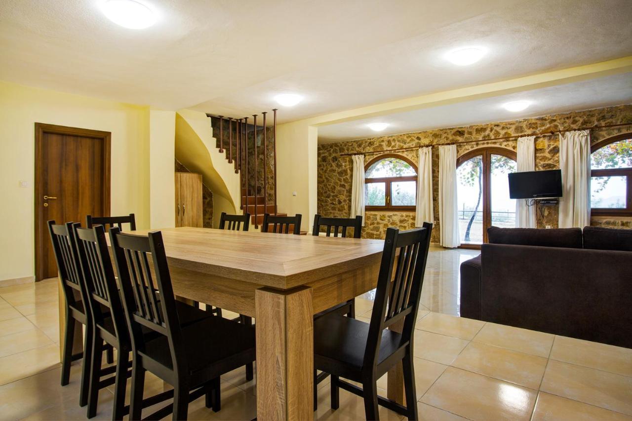 Petrini Spiti Villa Пиргадикия Екстериор снимка