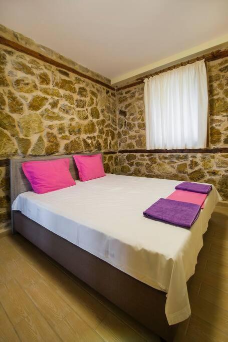 Petrini Spiti Villa Пиргадикия Екстериор снимка