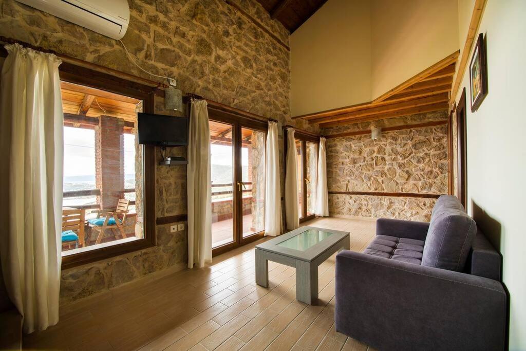 Petrini Spiti Villa Пиргадикия Екстериор снимка